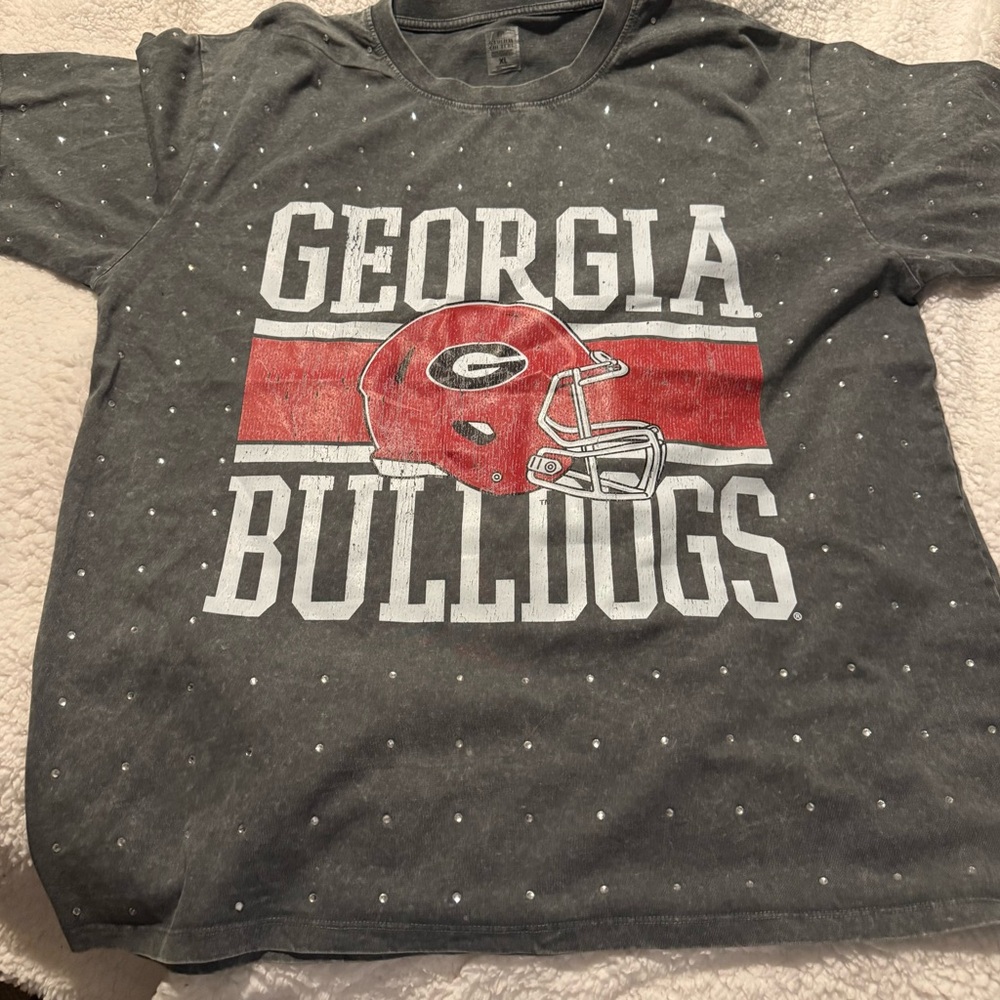 Gray and Red Georgia Bulldogs Short Sleeve Tee